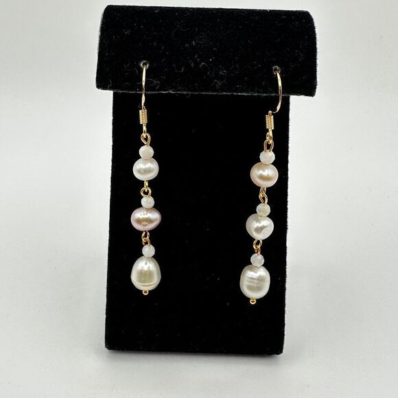 Jewelry - 2.5” freshwater pearl, moonstone beaded, gold over 925 hook dangle earrings!